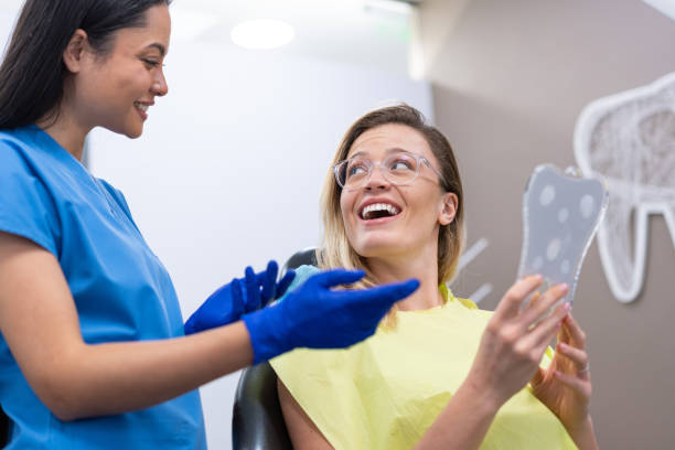 Best Veneers and Lumineers  in Pine Lawn, MO